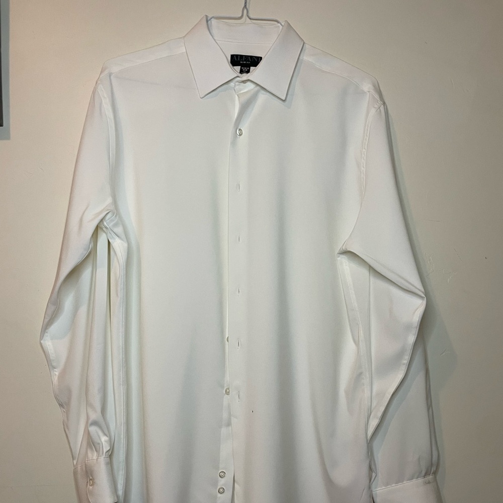 Alfani Men’s Shirt  Slim Fit size 16-16 1/2 ñ